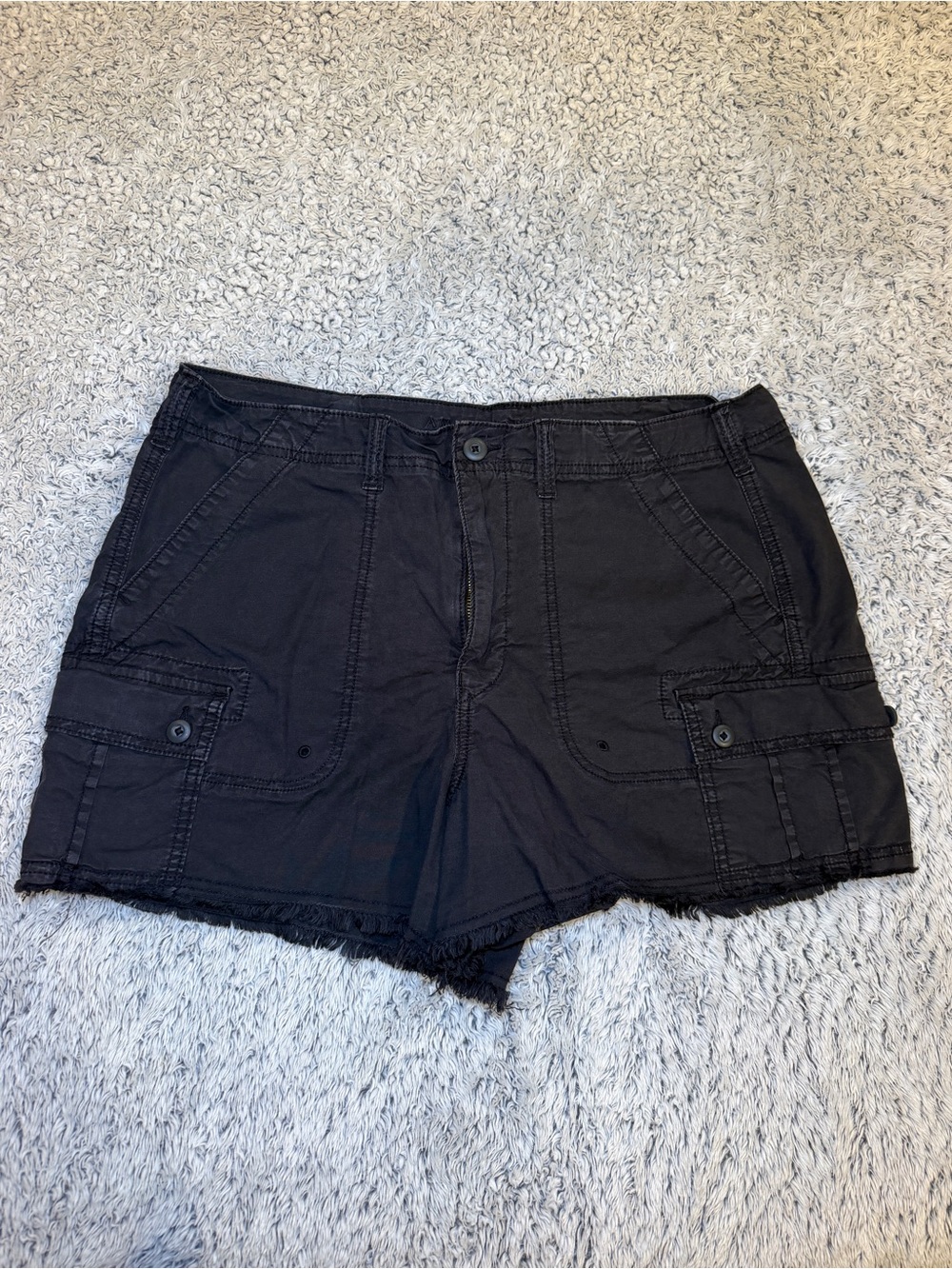 American Eagle Women’s Black Shorts Size 12